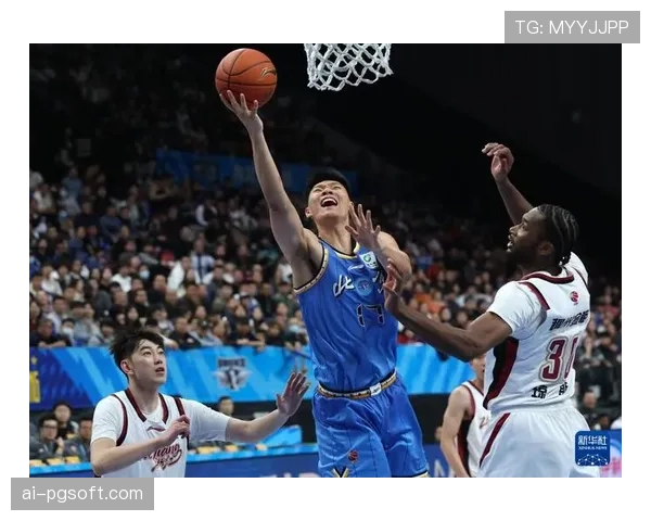 【2026年4月CBA联赛·赛中·报道浙江稠州金租半场领先北京北汽，约翰逊内线统治力显现